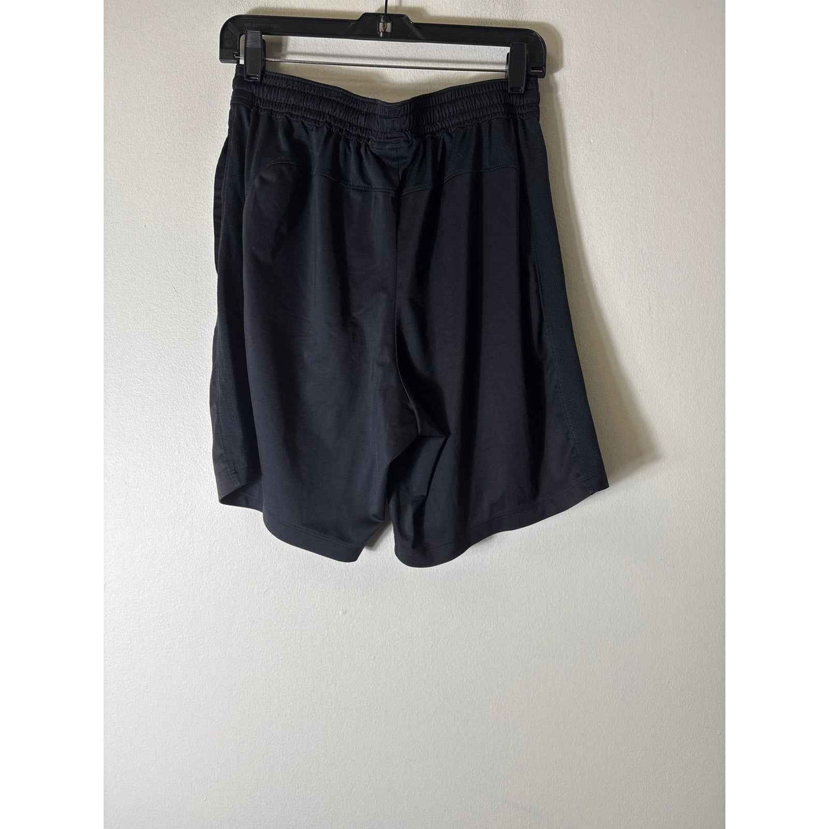 Mens Under Black Armour Athletic Shorts Sz L
