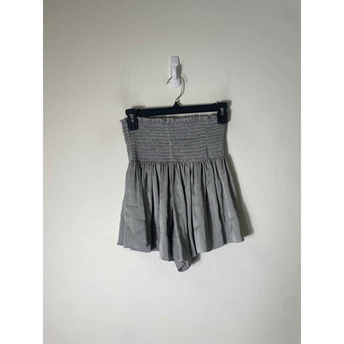 Koch Gray High Waisted Flowy Shorts Sz S
