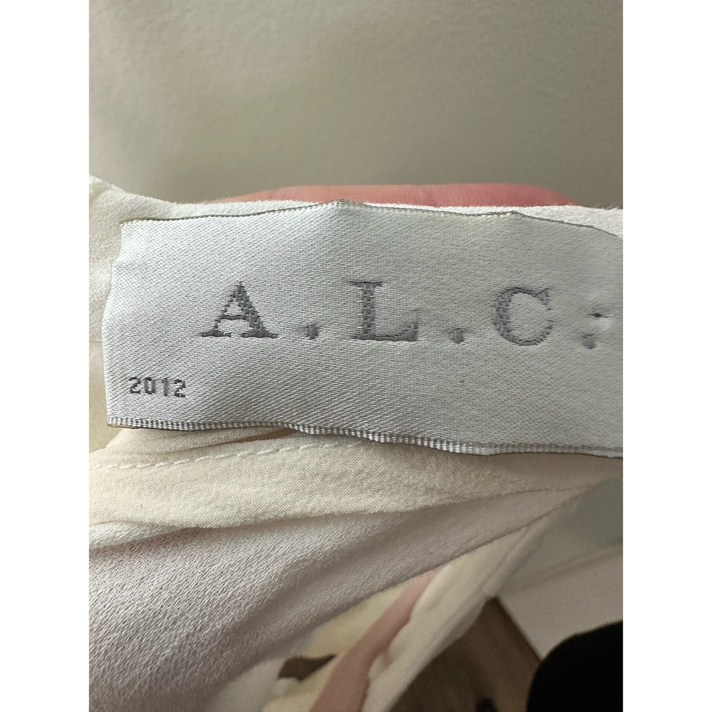 ALC White Cropped Shell With Peekaboo Back Sz 10