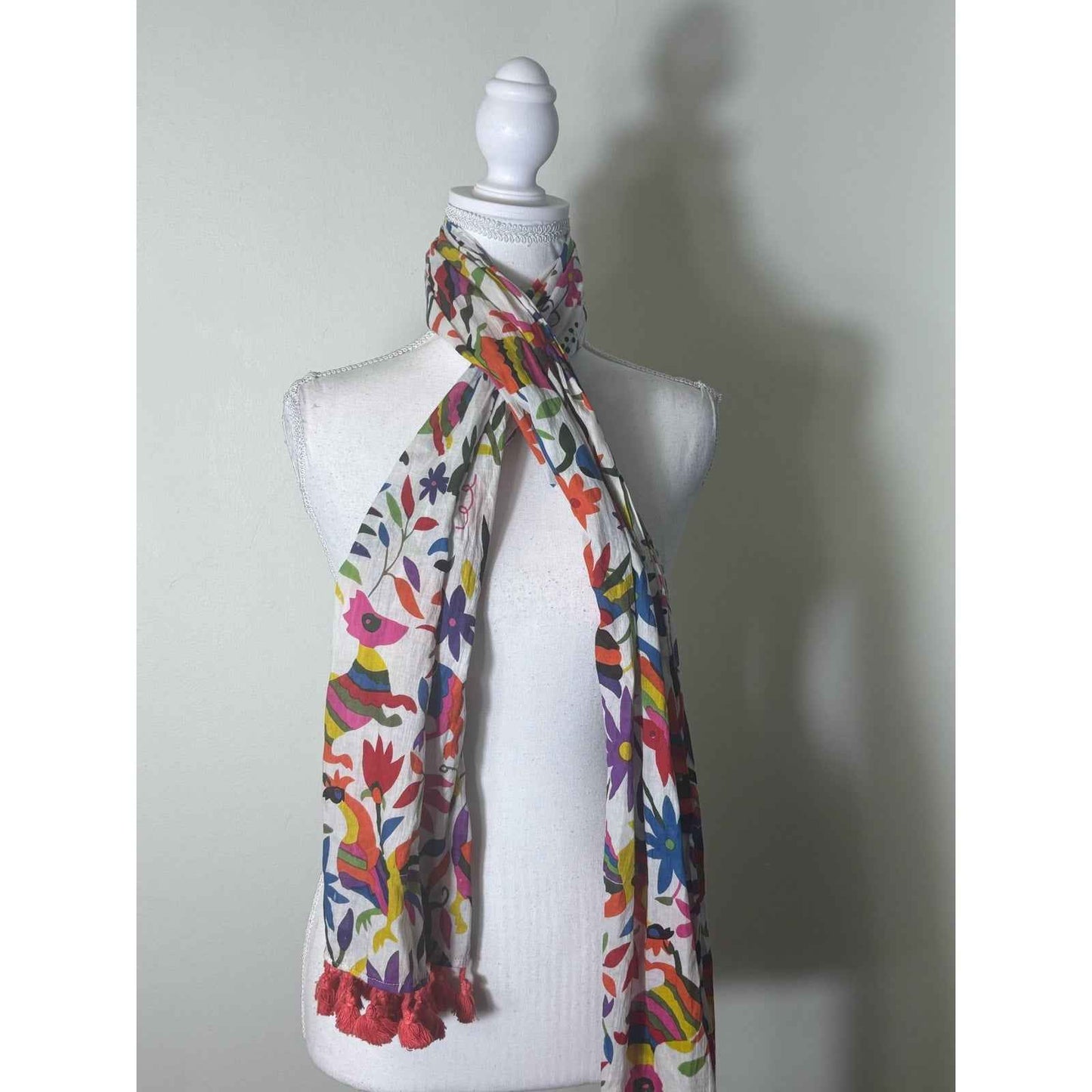Woman's Bundle of 2 Boutique KikiSol Tunic and Scarf