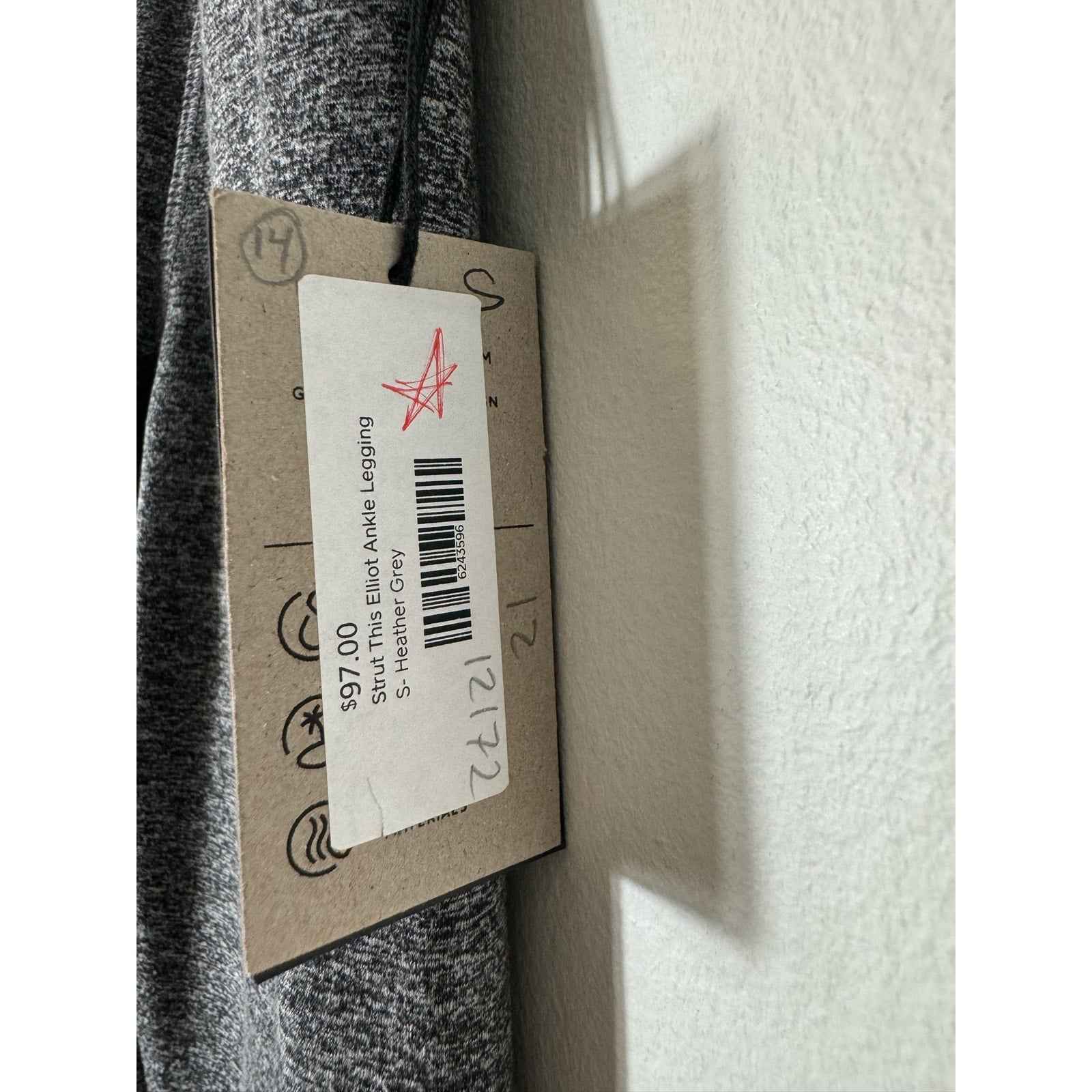 NWT Strut Gray Exercise Leggings Sz XS