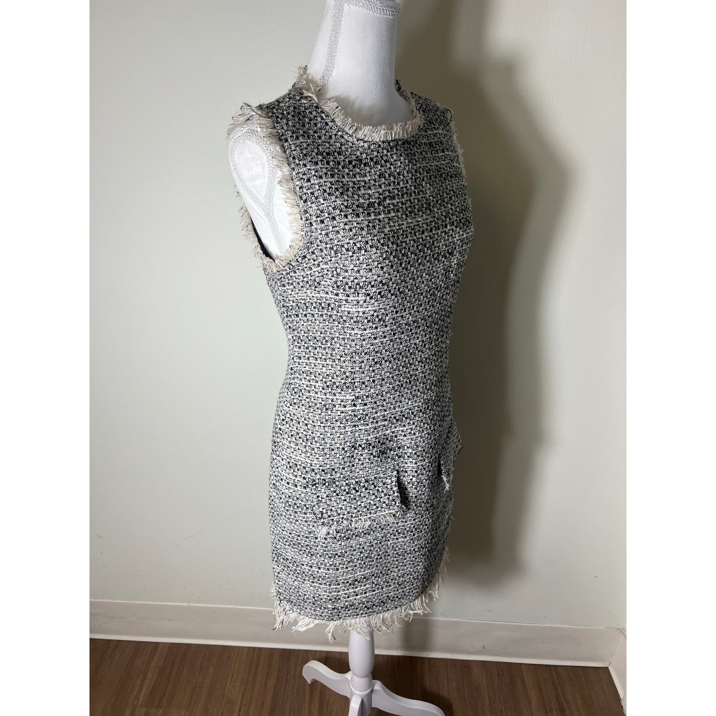 LeLe Black White Tweed Sleeveless Knee Length Dress Sz S