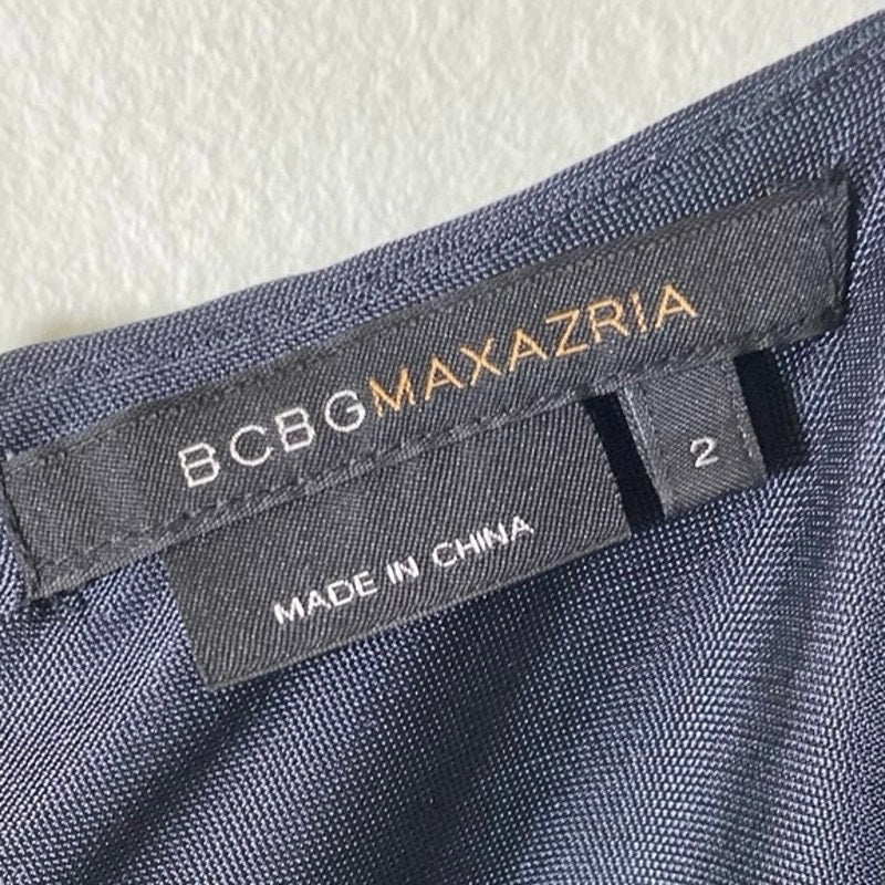 BCBG MaxAzaria Black V-Neck Sleeveless Dress size 2