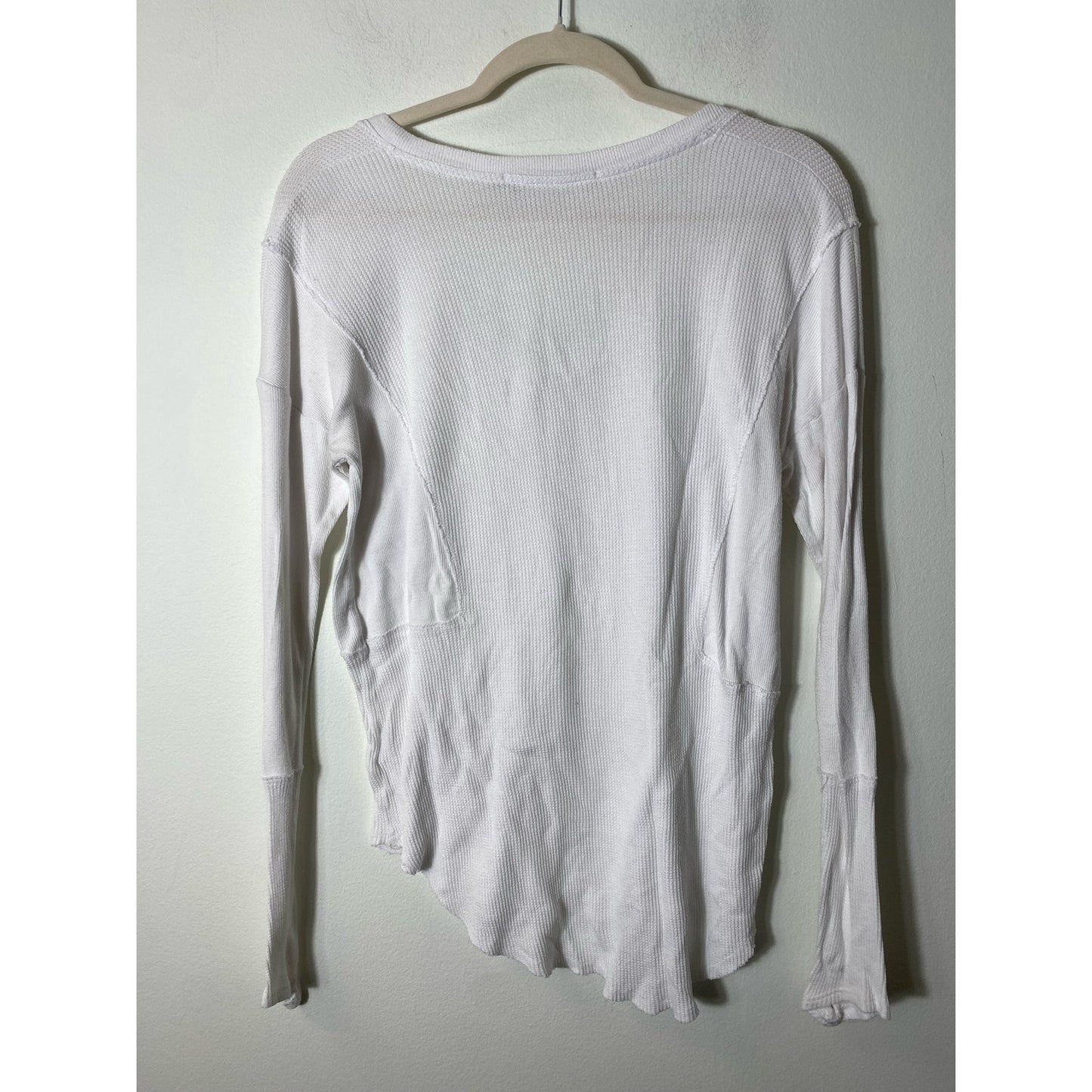 Feel the Piece White Waffleknit V-Neck Long Sleeve Shirt Sz XS/S