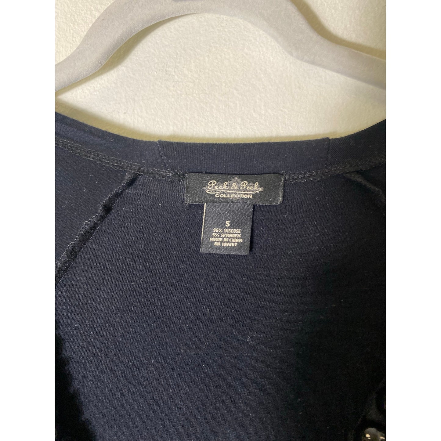 Peck & Peck Black Knit Top W Black Beads Around Neck sz S