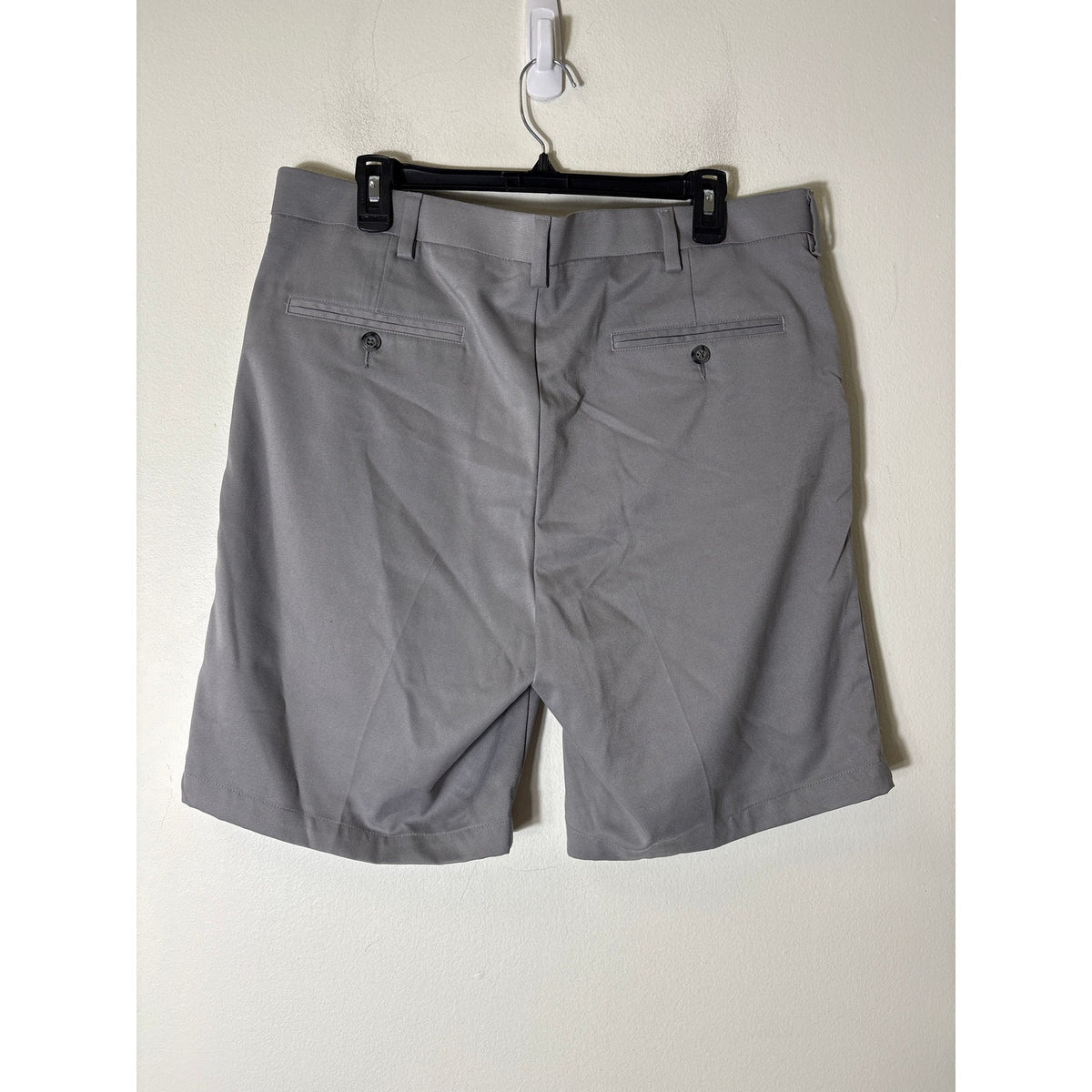 Men's Roundtree & Yorke grey shorts Sz 36