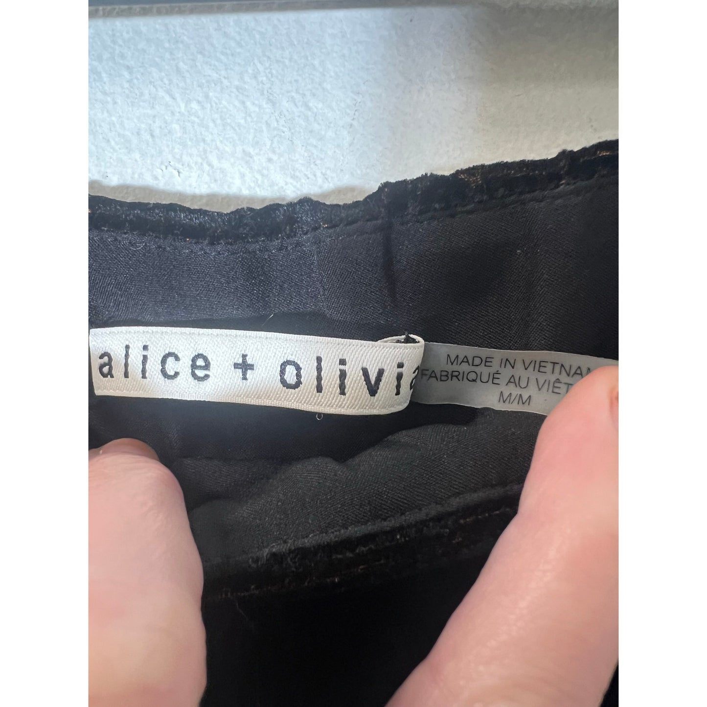 Alice + Olivia Black Gold Velvet Joggers Sz M