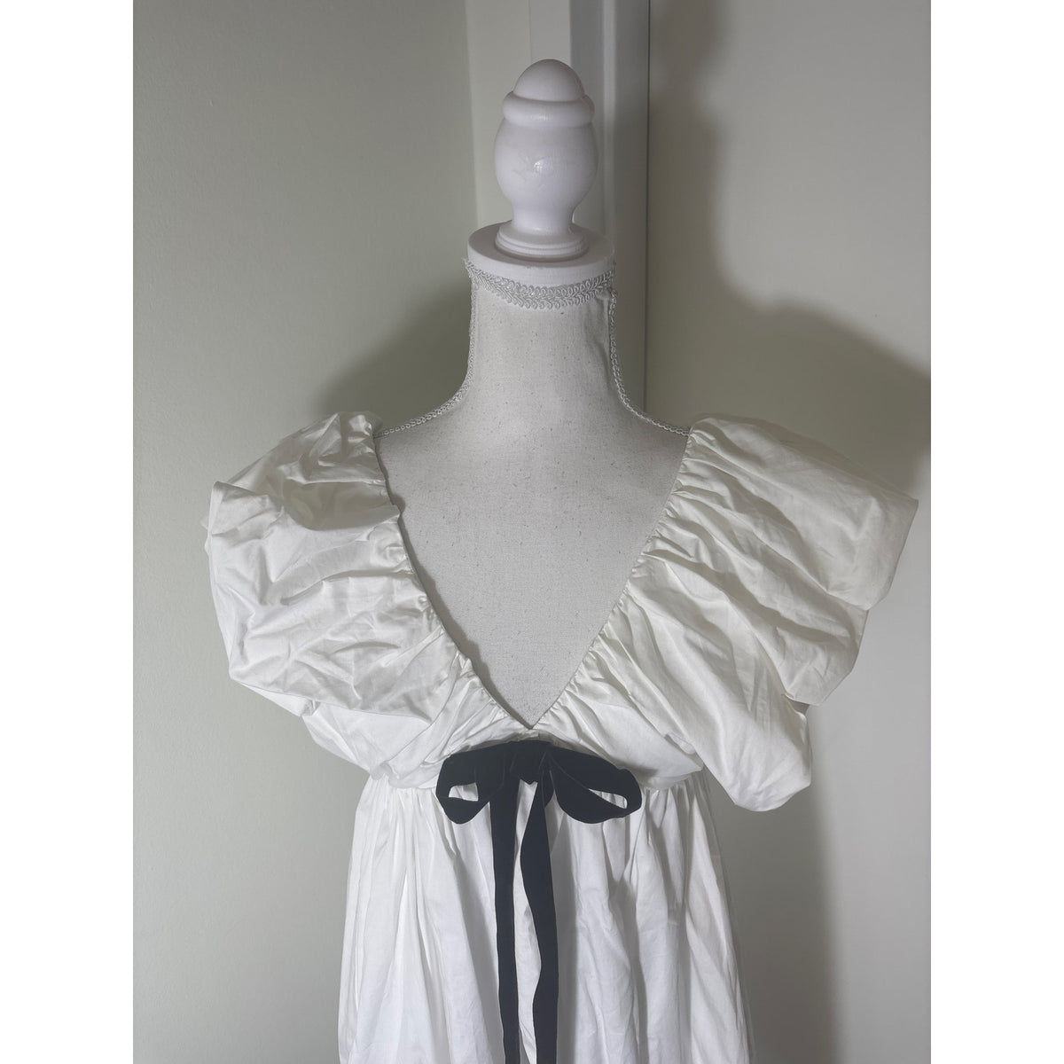 o.p.t. White Cotton Sleeveless Mini Dress Sz XS