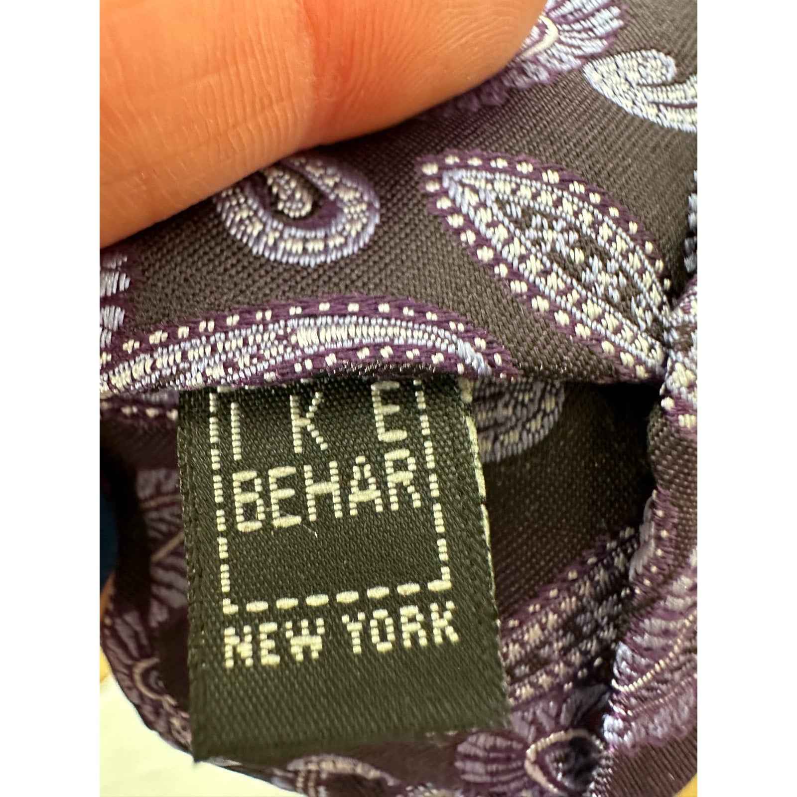 Men's Ike Behar Purple Paisley Silk Tie