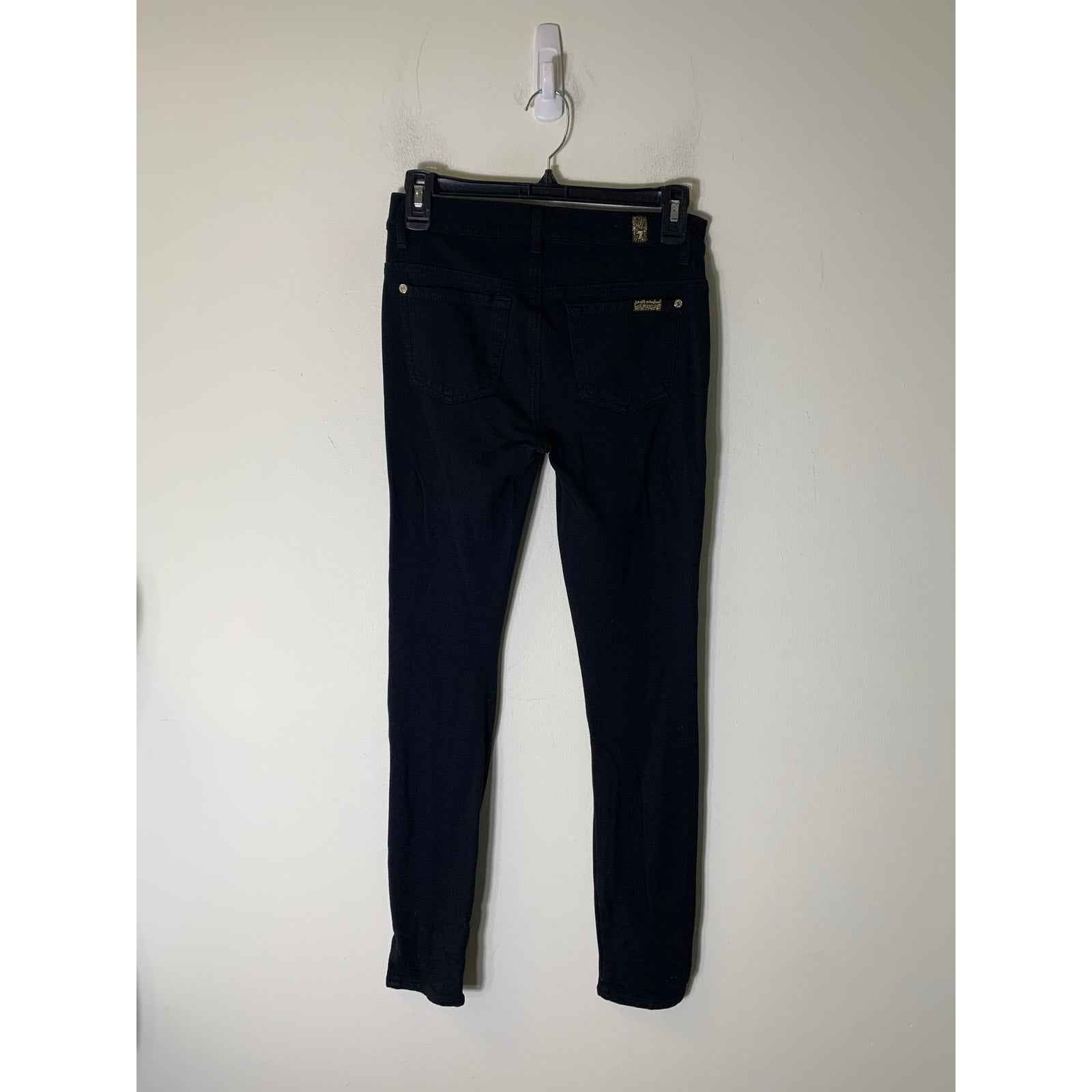 7 for All Mankind Black Jeans Style Pants. Low Rise and Skinny Sz 26