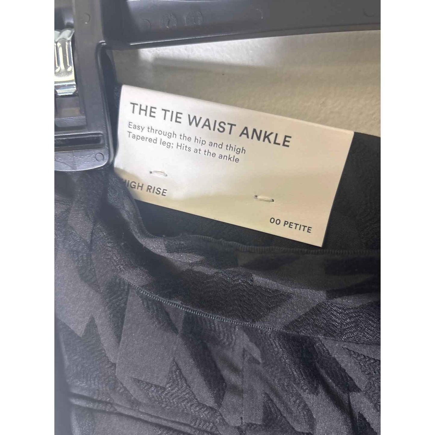 NWT Ann Taylor Toe Waist Ankle Pants Sz 00P