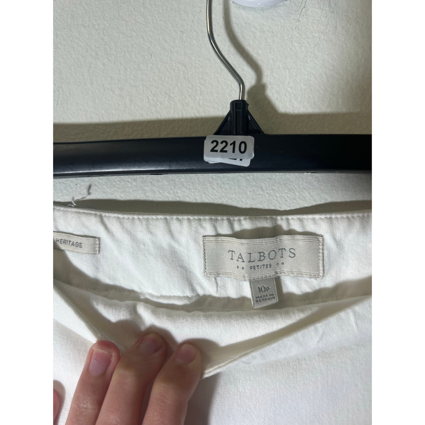 Talbot's White Cropped Side Zip Pants Sz 10P