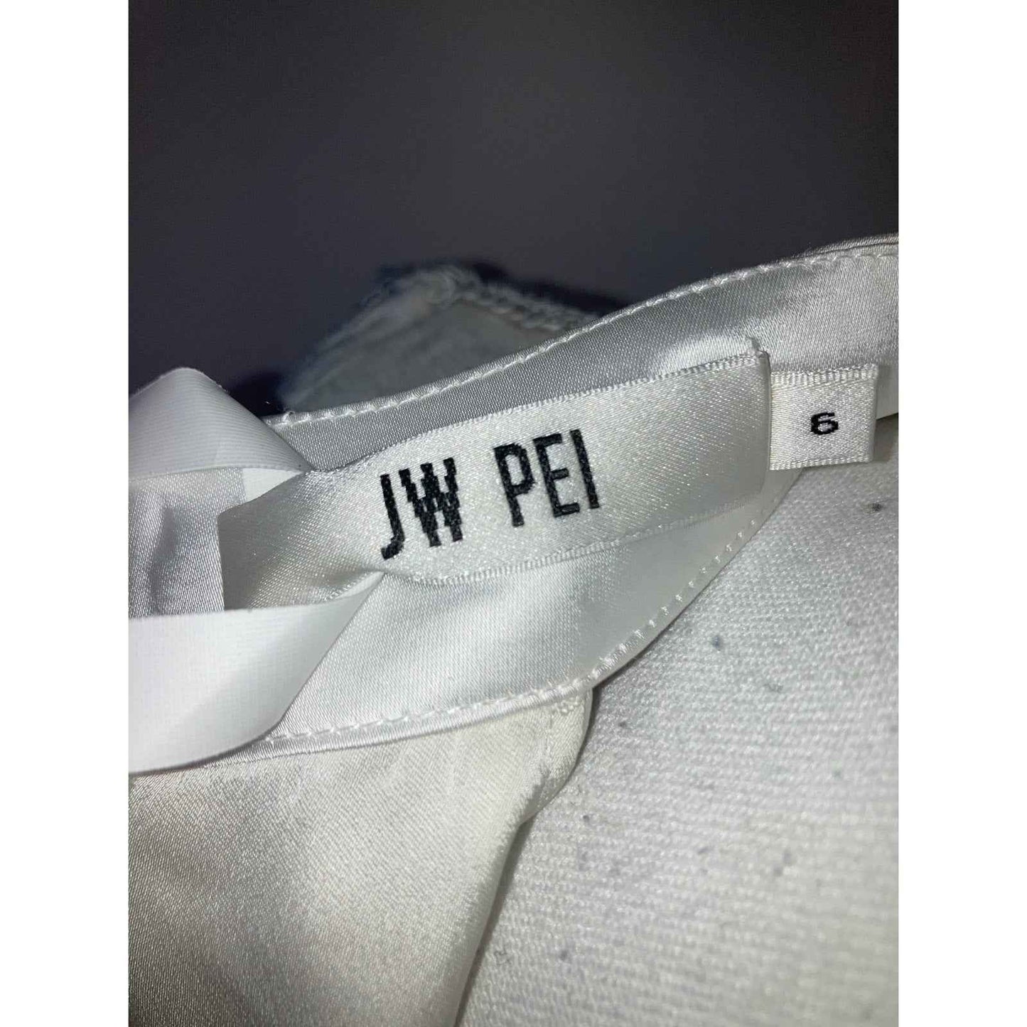 NWT JW Pei Sleeveless Halter Floor Length Gown Sz 6