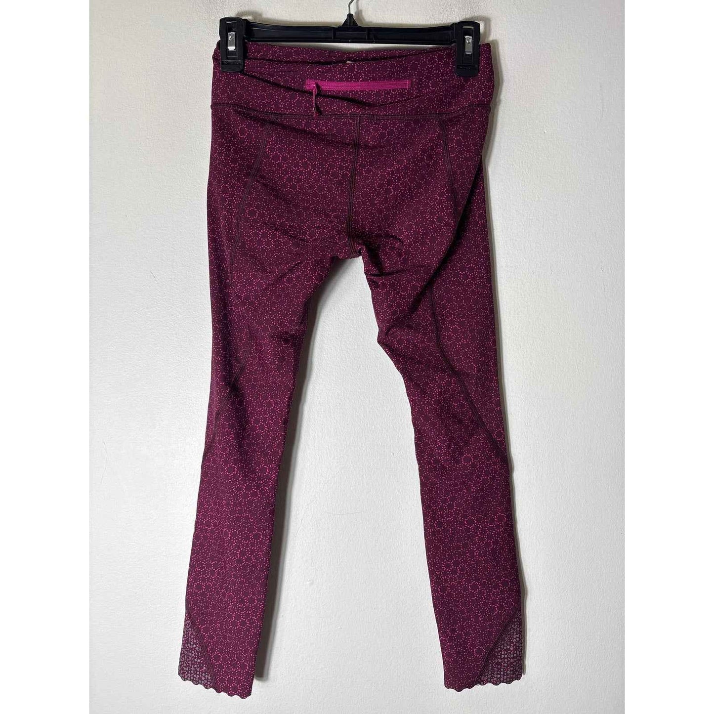 Lululemon Purple and Pink Circle Design Leggings Sz 6