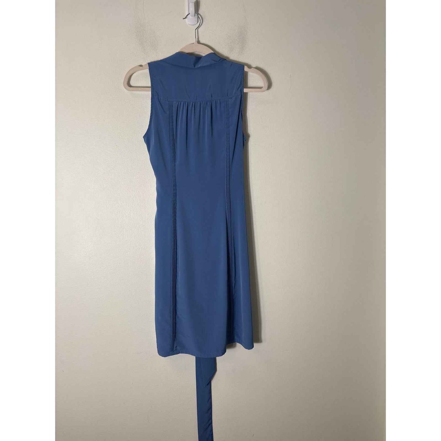 Ann Taylor Cornflower Blue Sleevless Knee Length Button Up Dress Sz 6
