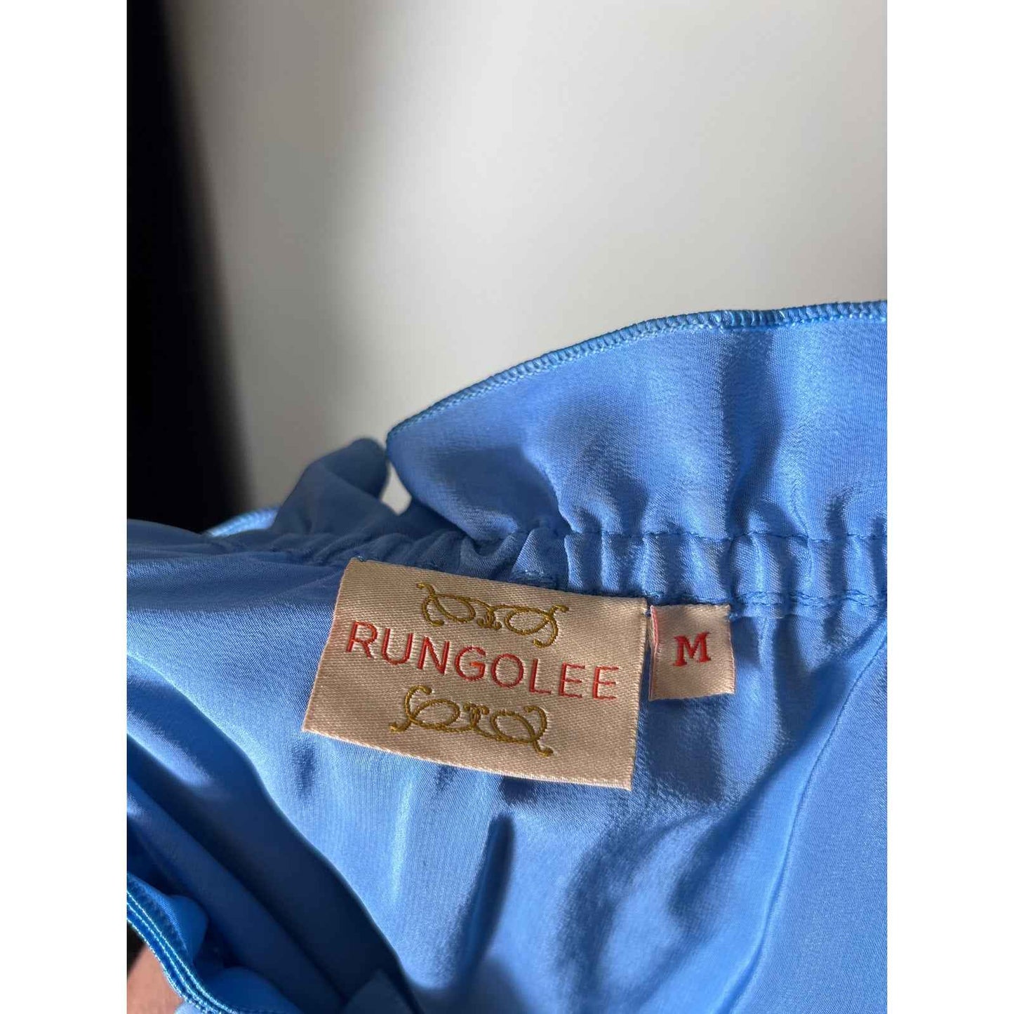 Rungolee Blue Ombre Blouse Sz M
