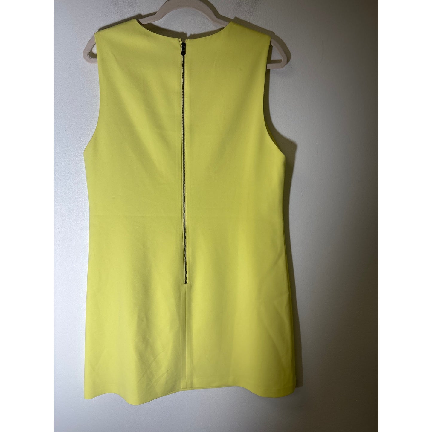 Alice + Olivia Yellow Sleeveless Knee Length Dress 12