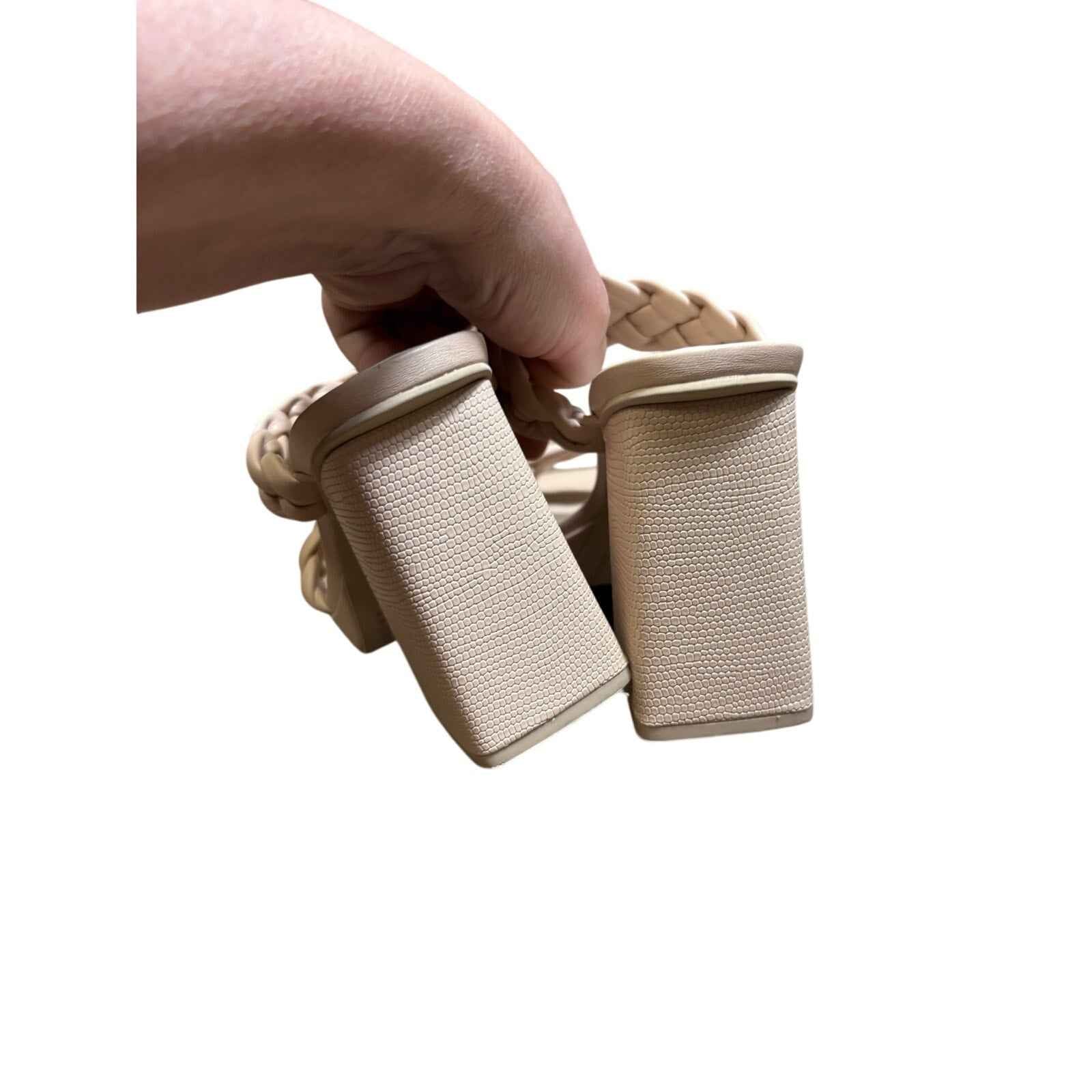 Dolce Vita Light Nude Braided Strap Sandals Sz 7