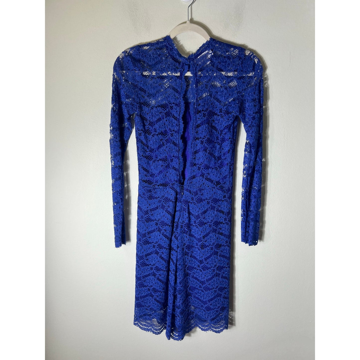 Alexie Blue Lace Long Sleeve Knee Length Dress Sz M