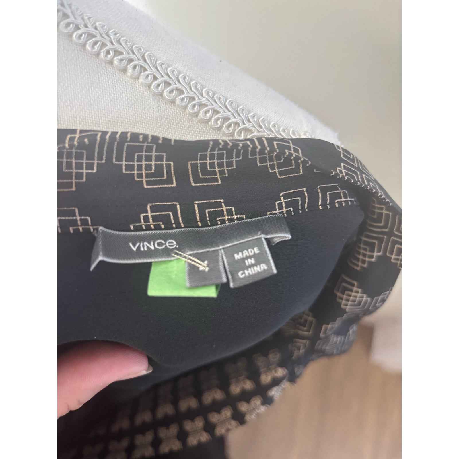 Vince Black and Tan Print Silk Shift Dress Sz 4