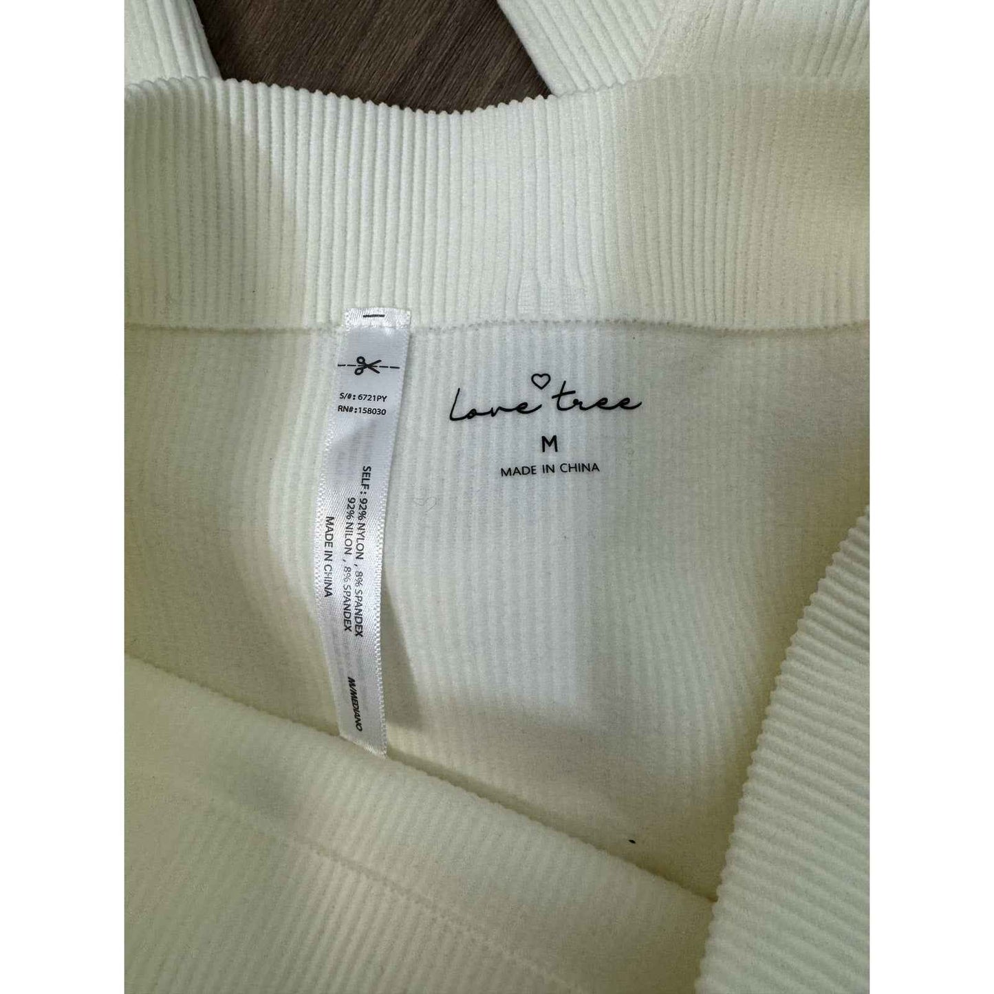 NWOT Love Tree Cream Light Weight Yoga Pants Sz M