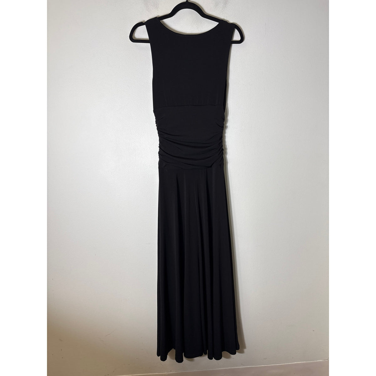 Shape FX Black Sleeveless V-Neck Ruched Waist Evening Dress Sz S