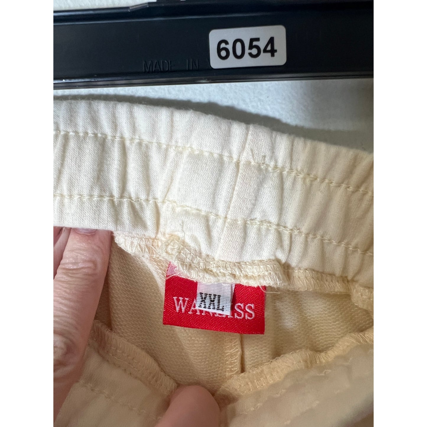 Wanliss Off White Pull On Sweat Pants Sz XXL
