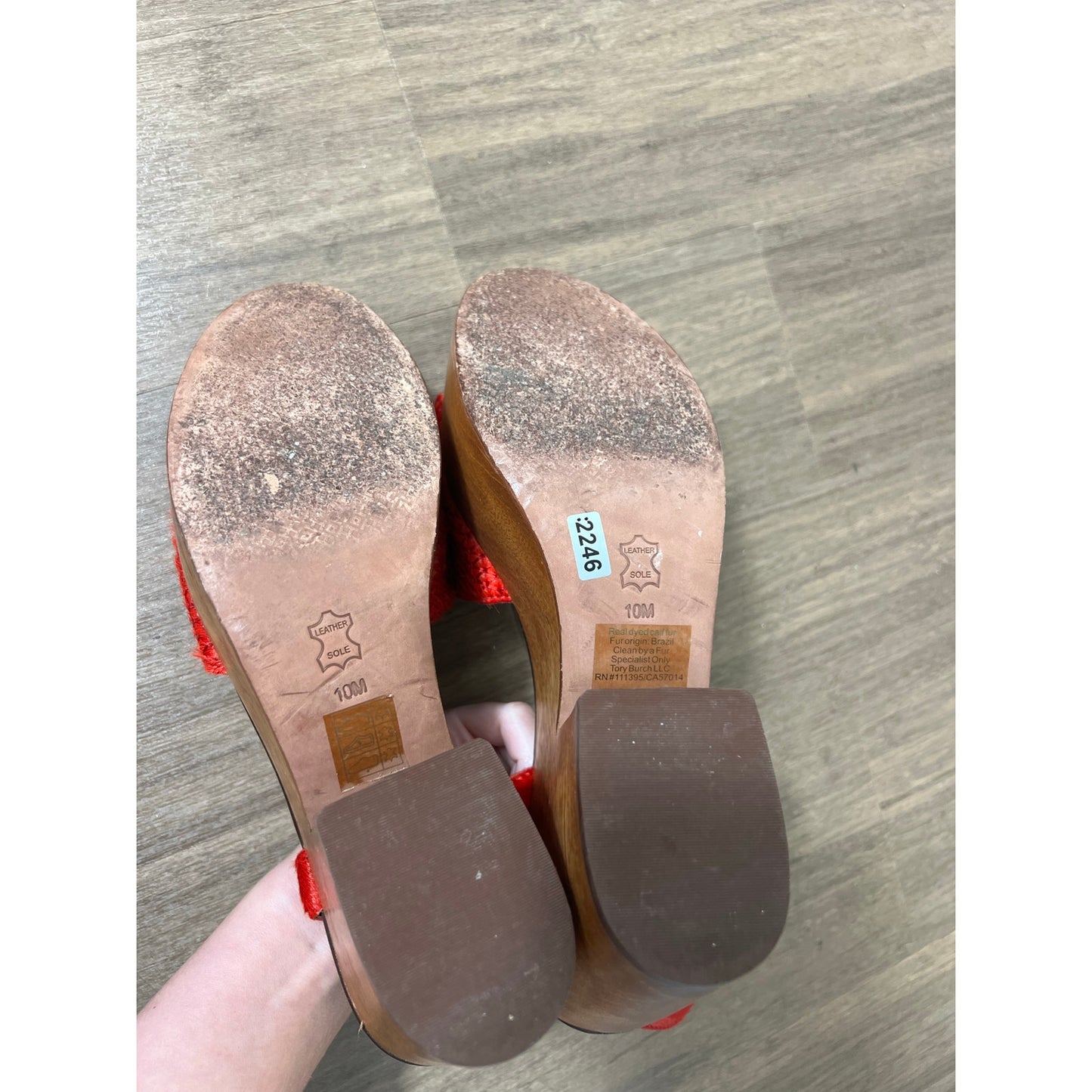 Tory Burch Red Dyed Calf Fur Sandal With Wooden Stacked Wedge Sz 10