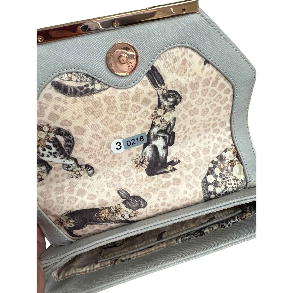 Ted Baker Light Gray Coated Leather Purse Sz 9"x^'