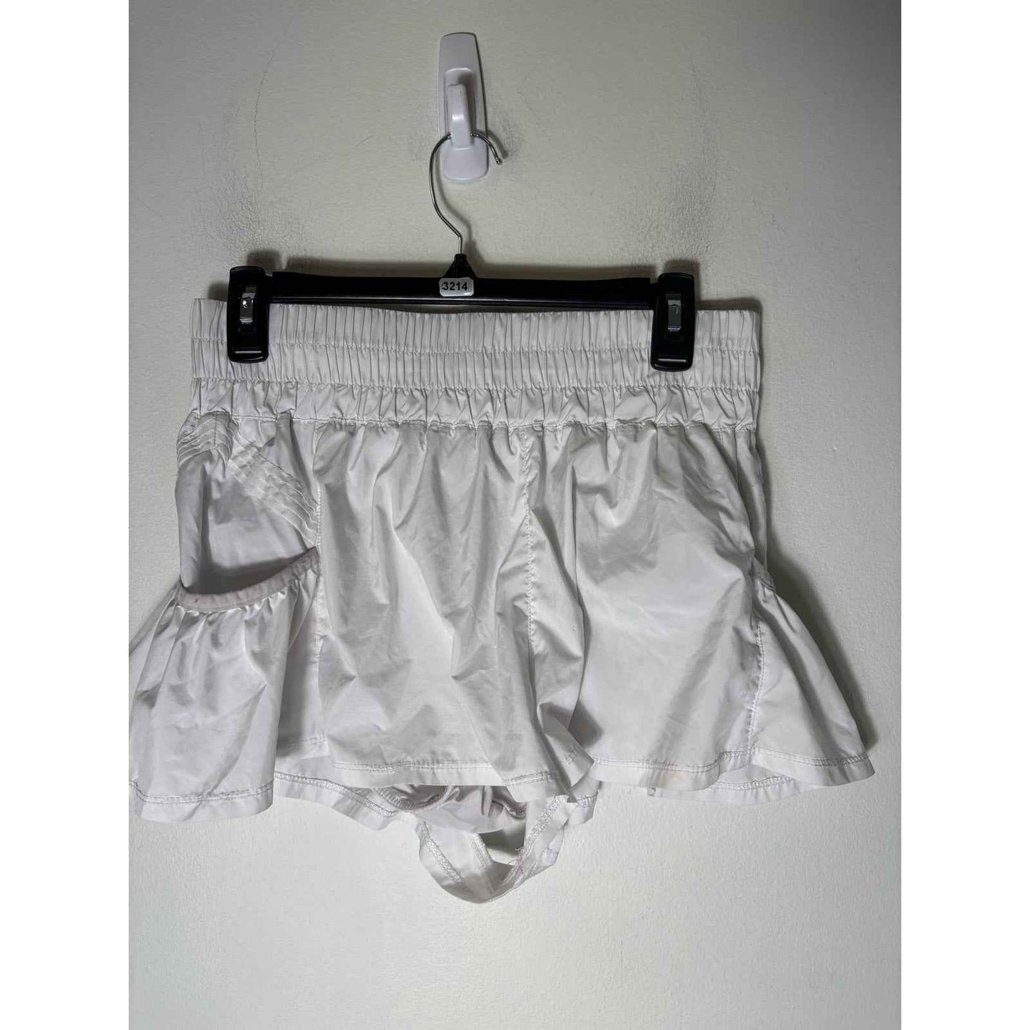 Woman's Bundle of 2 Free People High Waisted White and Navy Flowy Shorts Sz M