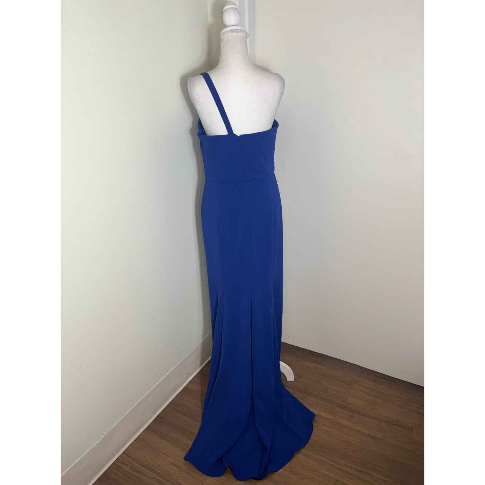 NWT Carmen Marc Valvo Infusion One Shoulder Evening Gown Sz 6