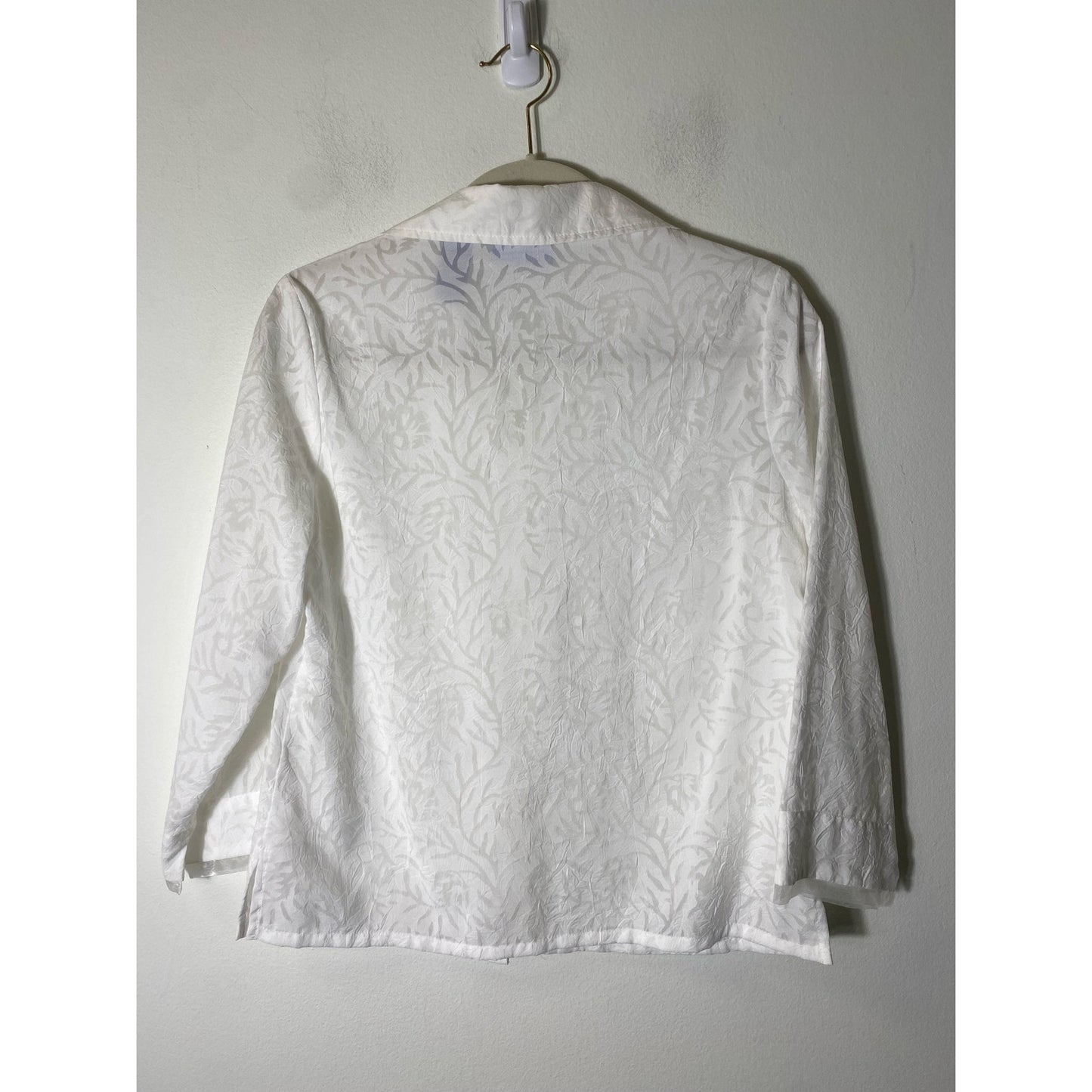 J.H. Collectibles White Long Sleeve Button Up Shirt Sz S