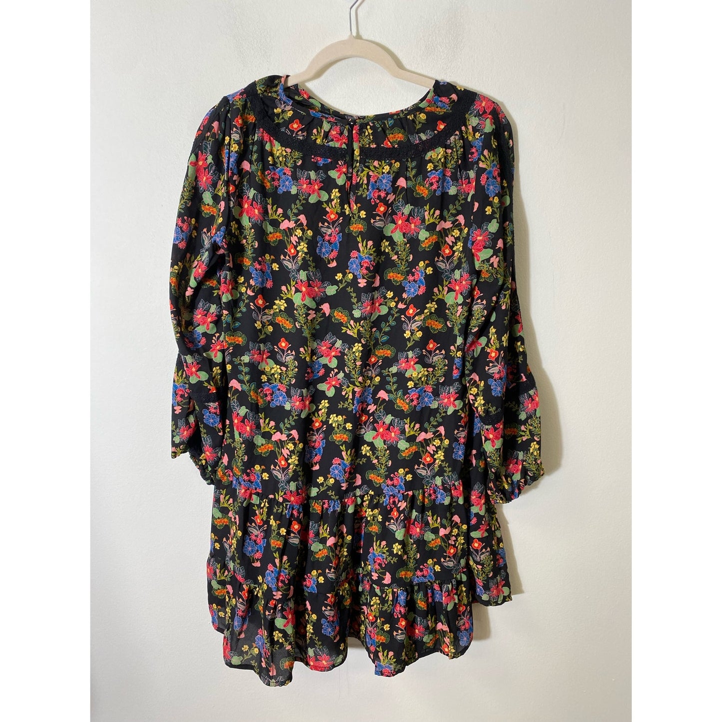 Cleere Closet | New & Used Designer Clothing, Shoes, Bags & Jewelry for All