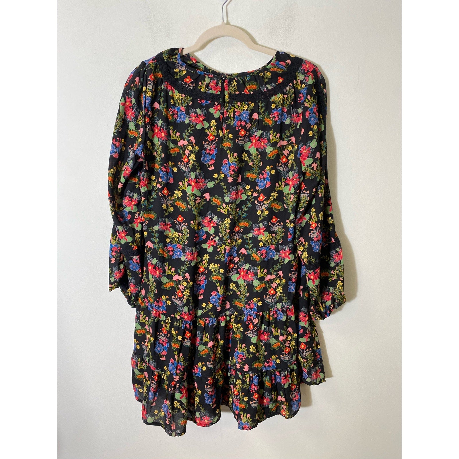 Cleere Closet | New & Used Designer Clothing, Shoes, Bags & Jewelry for All