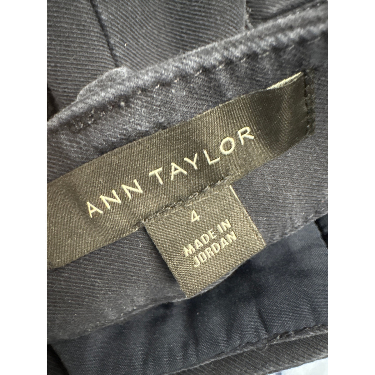 Ann Taylor Navy Cotton Short Shorts Sz 4