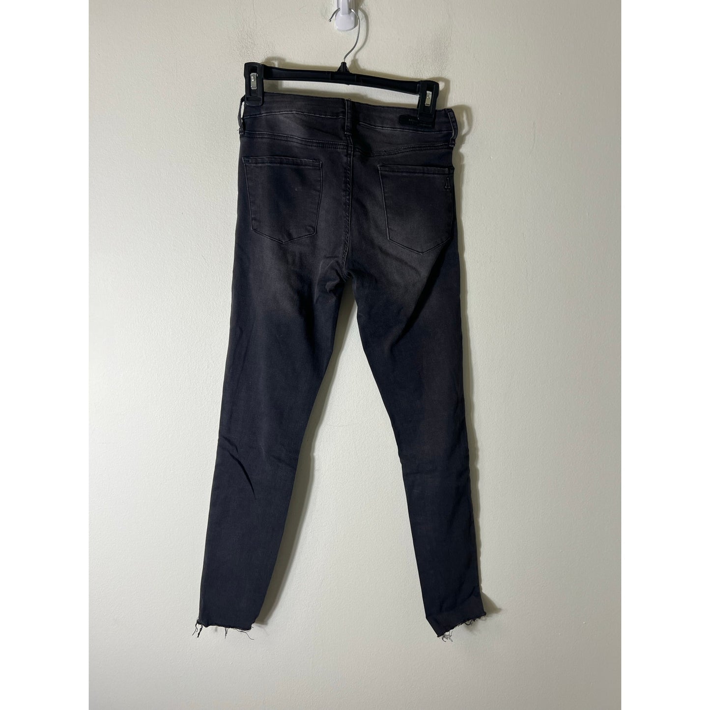 Articles of Society Black Skinny Jeans W Frayed Ankles Sz 26