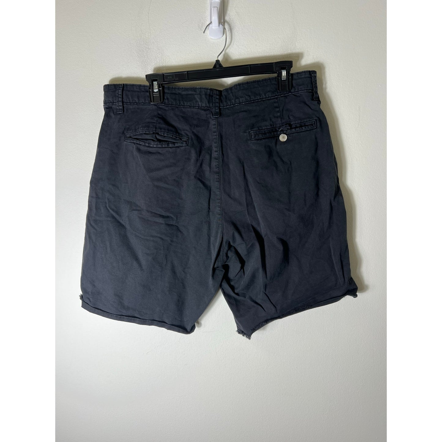 Men's Bundle of 2 American Rag Black and Pinkish Cotton Shorts Sz 36