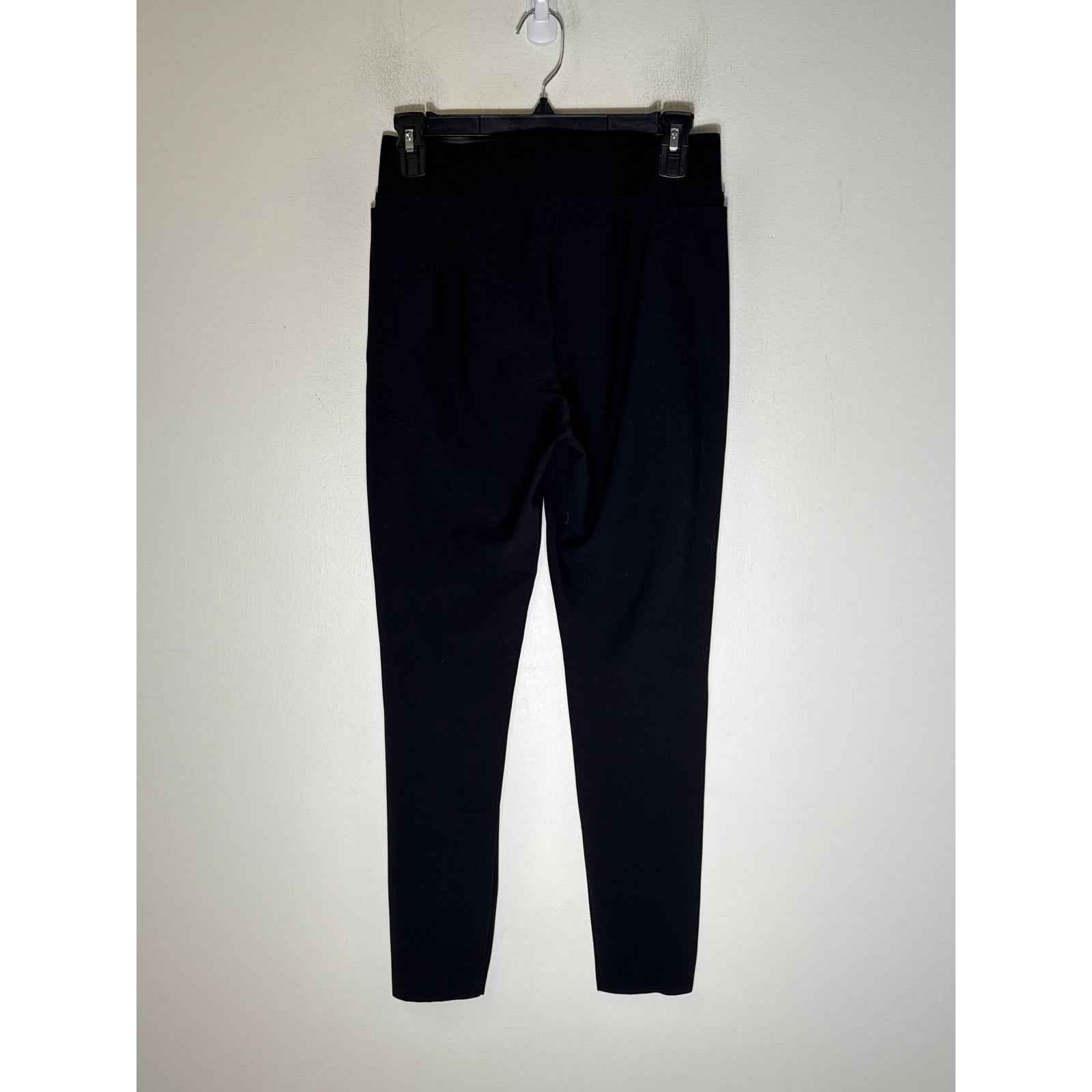 Athleta Black Fitted Athletic Syle Pants Sz 6