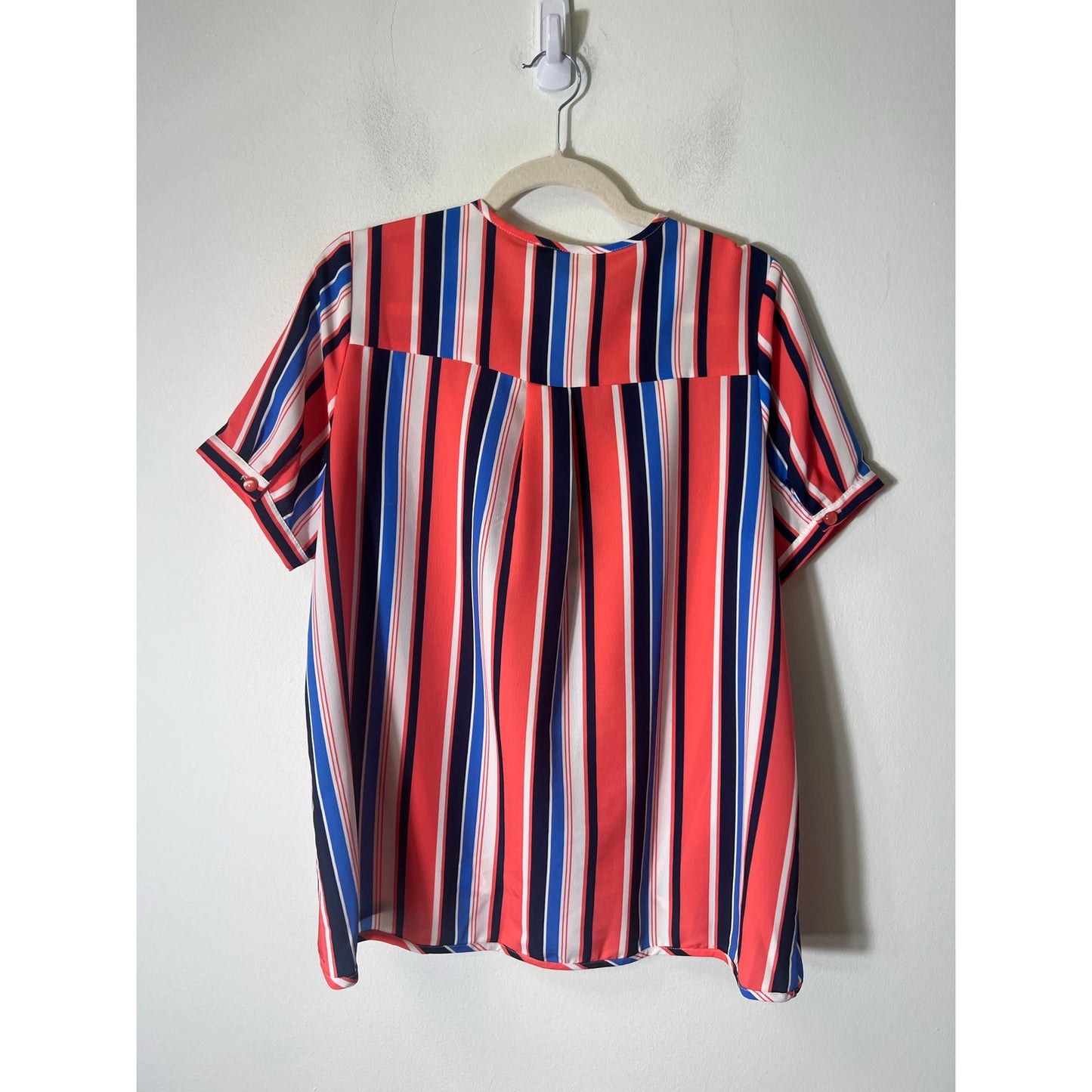 Jade Orange Blue Stripe Short Sleeve V-Neck Blouse Sz M