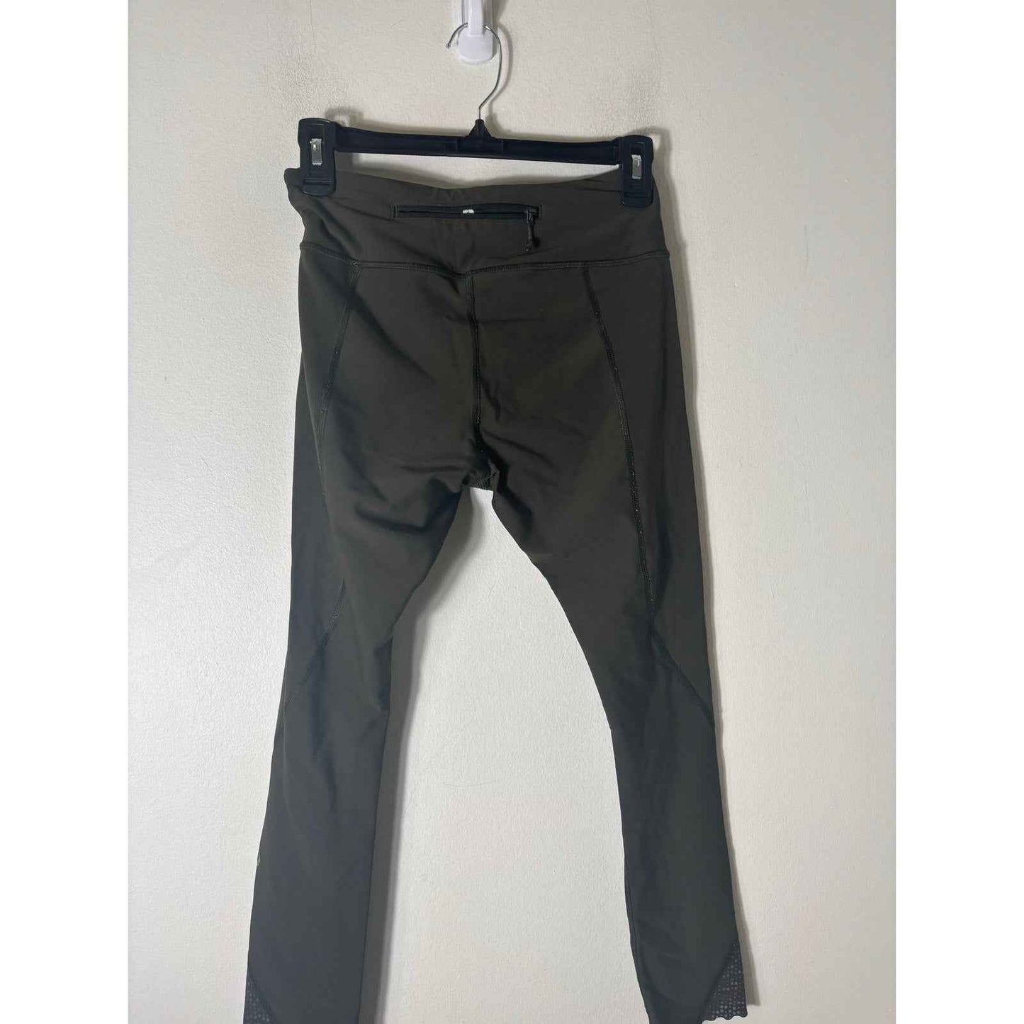 Lululemon Army Green Leggings Sz 6