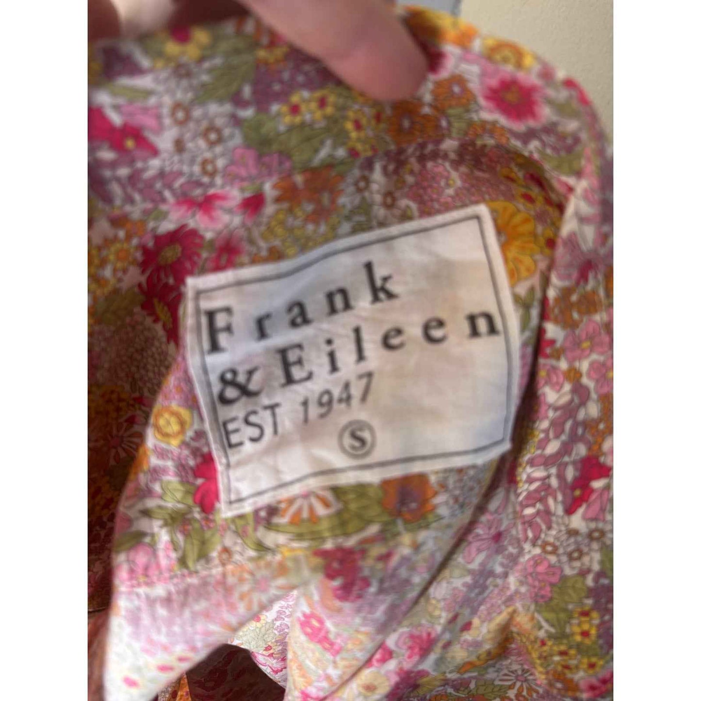 Frank & Eileen Pink Floral Long Sleeve Cotton Button Down Shirt Sz XS