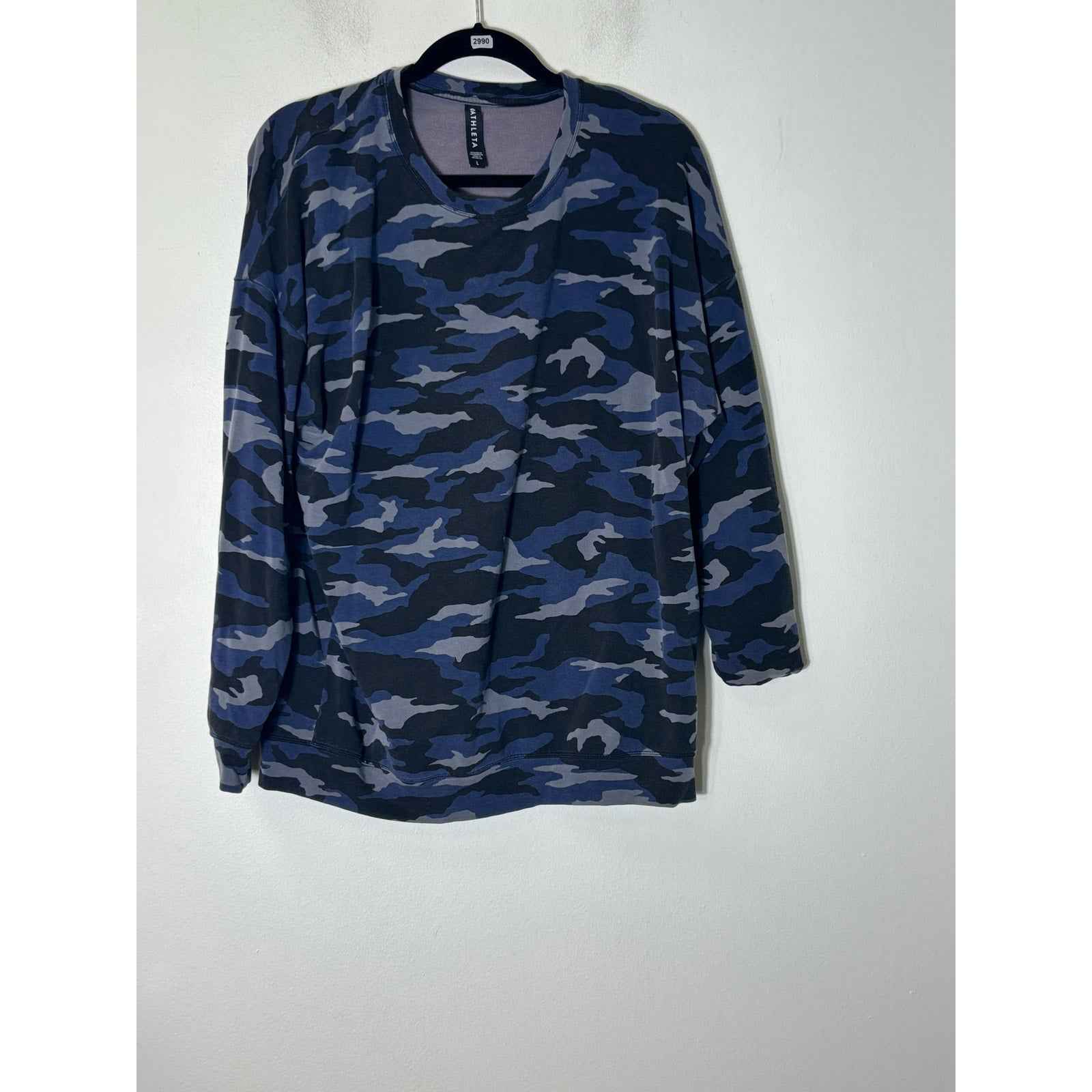 Athleta Navy Black Camo Long Sleeve Light Weight Sweatshirt Sz L