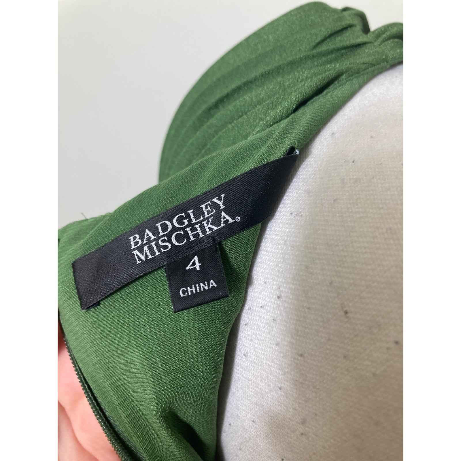 Badgley Mischka Geen Mini Pleated Maxi Dress Sz 4