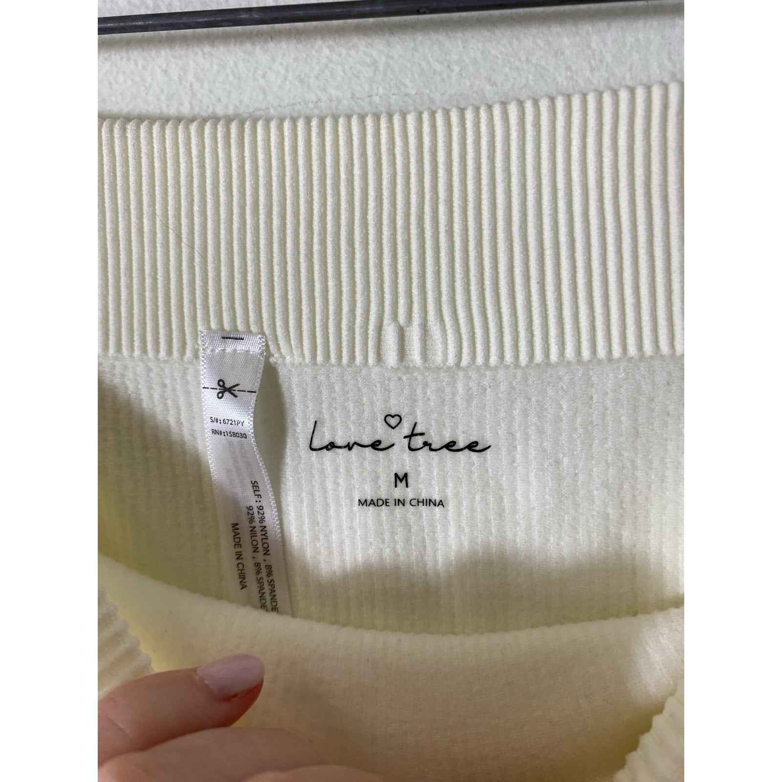 NWOT Love Tree Cream Athletic Shorts Sz M