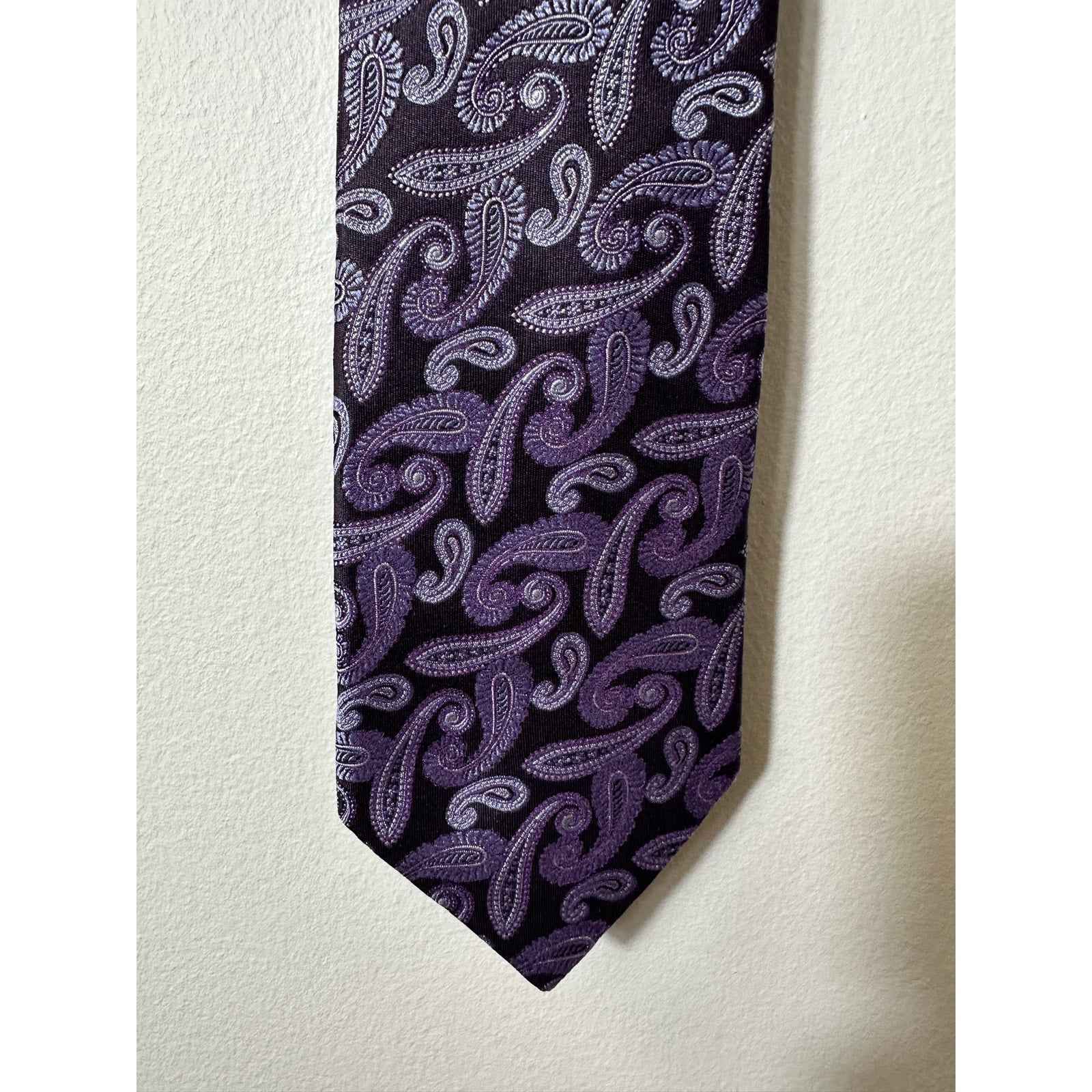 Men's Ike Behar Purple Paisley Silk Tie