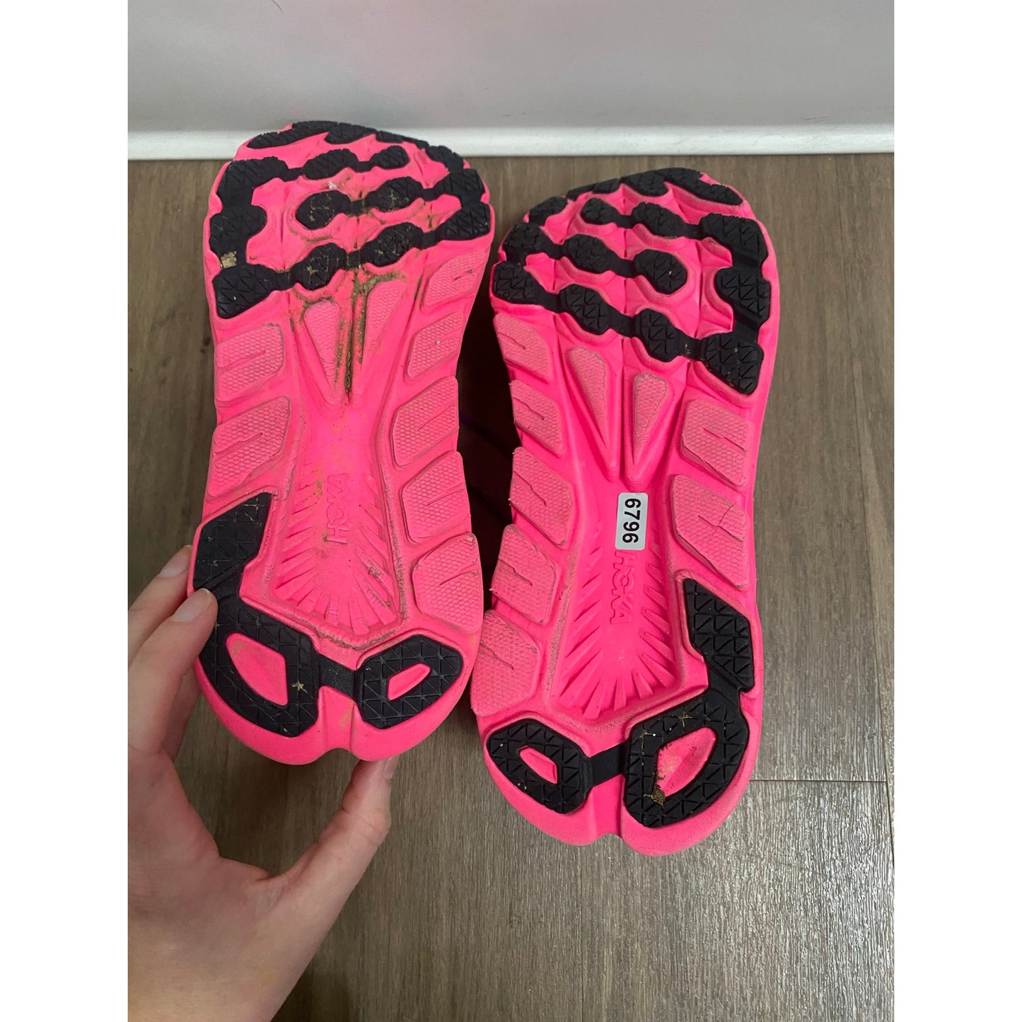 Hoka Purple Neon Pink Running Shoe Sz 7.5
