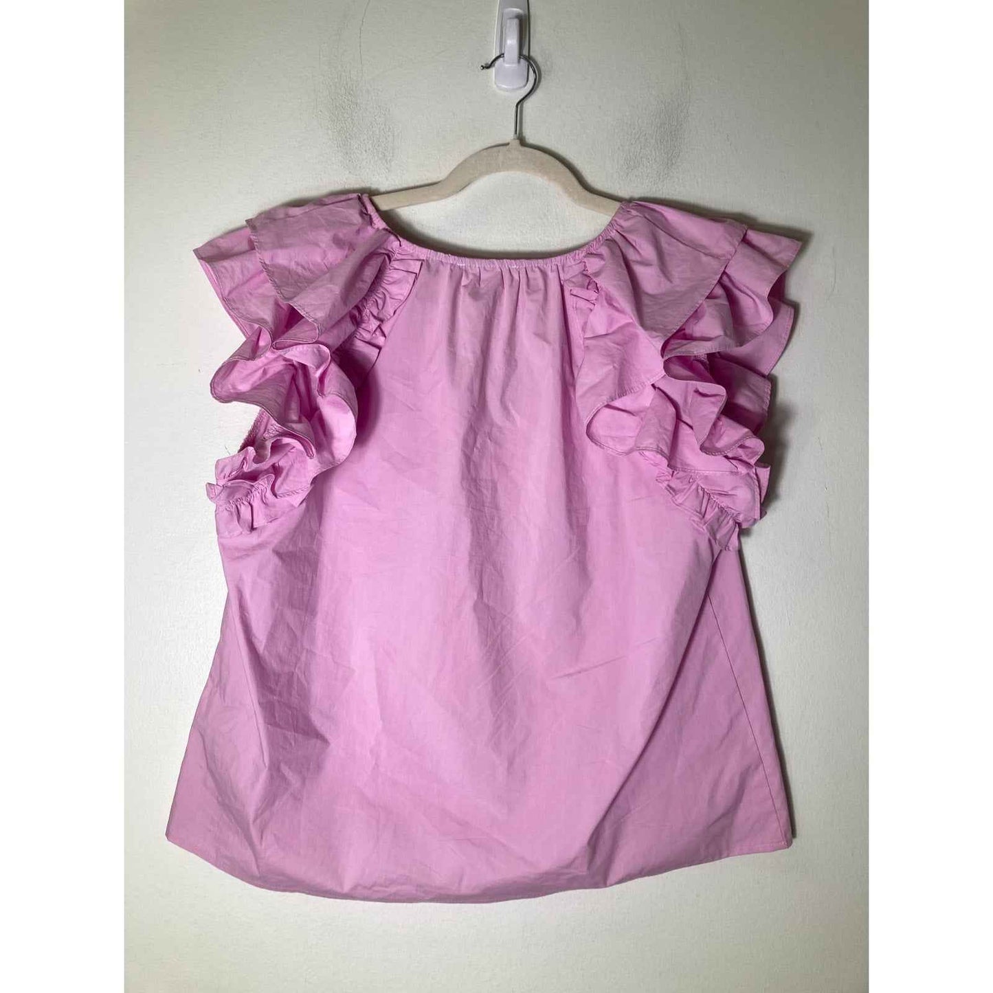 THML Classic Pink Flutter Sleeve V-Neck Shirt Sz M