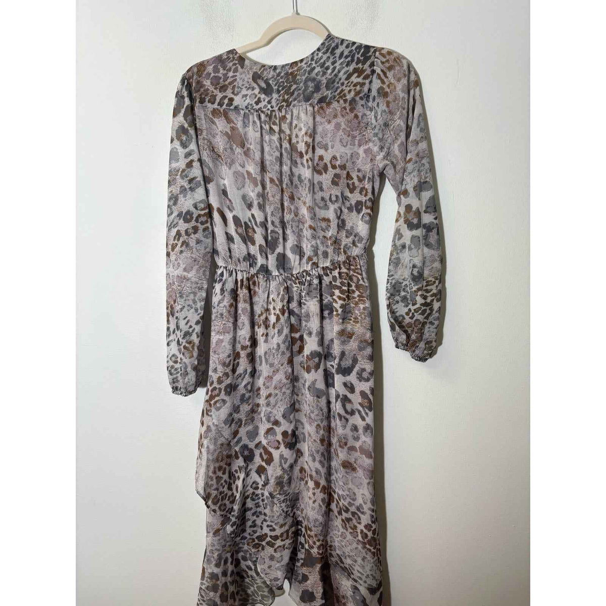 NWT Mystree Gray Leopard Print Maxi Dress Sz S