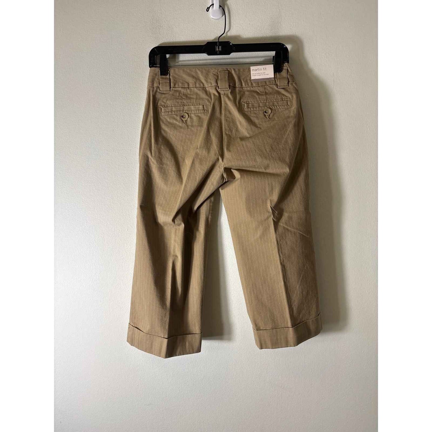 NWT Banana Republic Khaki and White Stripe Capri Pants Sz 2
