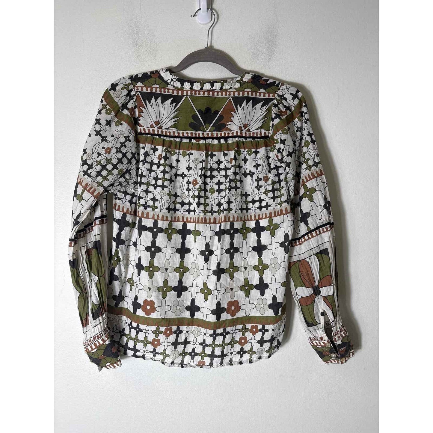 Cleobella Olive and Brown Design Long Sleeve V NEck Shirt Sz XS